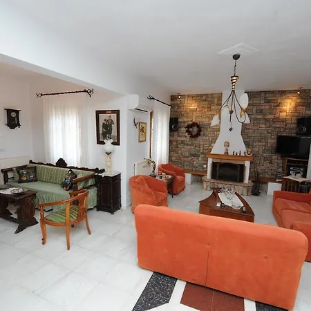 Villa Lagadia
